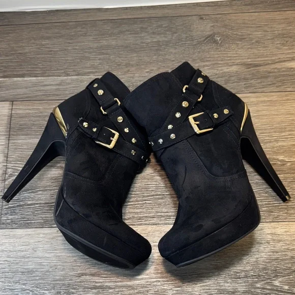 Guess Black Heeled Boots with Studded Straps woman’s 8.5 (j82) - Picture 3 of 10